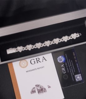Vòng tay vô cực kết hợp icon Tim đính Full Moissanite Bạc S925
